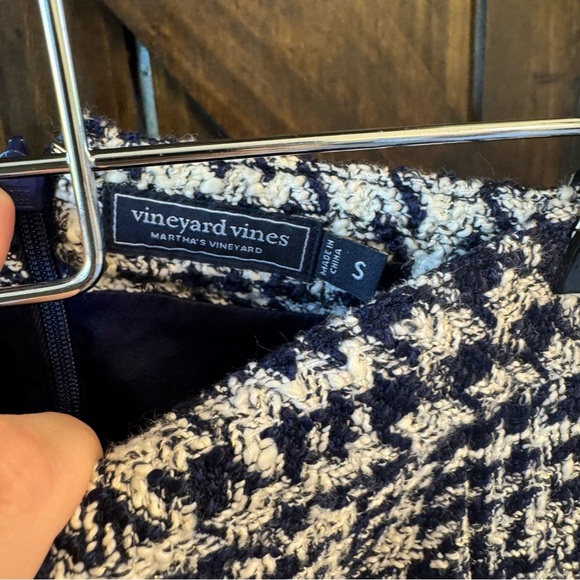 Vineyard Vines SET Bouclé Button-Front Chic Houndstooth Skirt Set - Picture 5 of 8